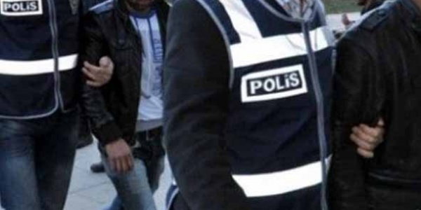 Polise bakl saldrda 2 tutuklama