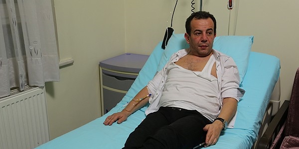 CHP'li Özcan trafik kazası geçirdi