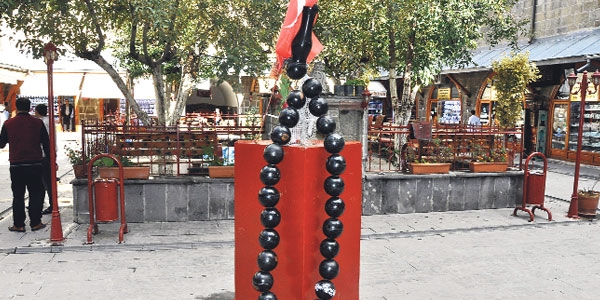 Savcıyla esnafın 'Oltu taşı' davası!