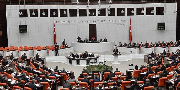 Meclis iç güvenlik paketini görüşecek