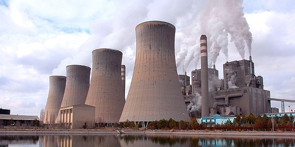 Sanayi �lkeleri k�m�rden vazge�emiyor