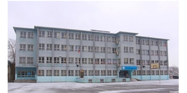 Okulda deney s�ras�nda patlama