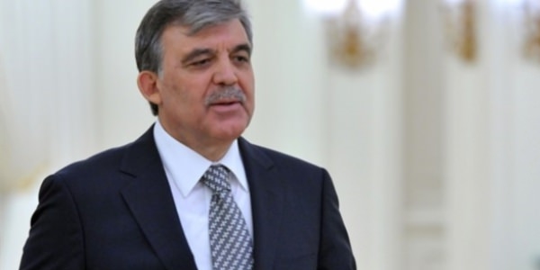 Silahlı zanlı intihar etti