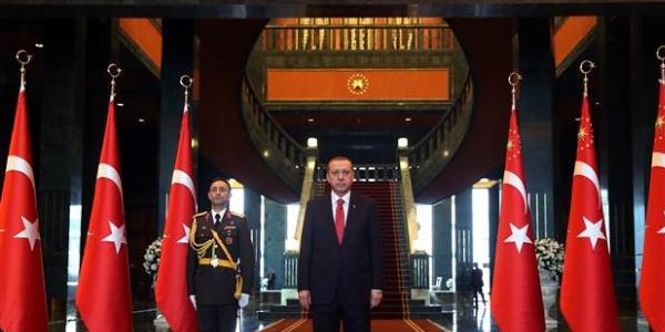 Cumhurbaşkanına hakaret eden kaç yılla yargılanır?