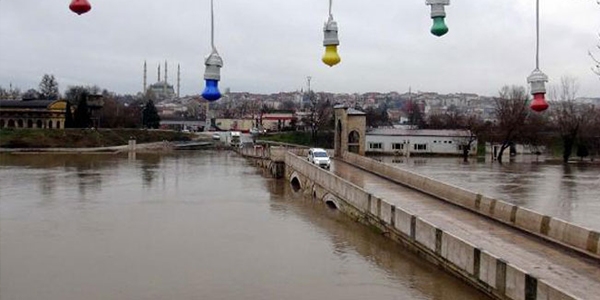 İki okul iki gün süreyle tatil edildi!