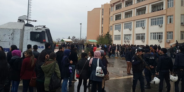 Dicle Üniversitesi'nde gerginlik
