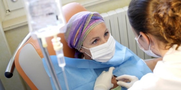 Kemoterapi setlerinin geri �demesinde s�k�nt� ya�an�yor