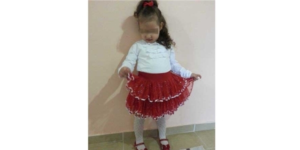 Kre� ��retmeni 3 ya��ndaki �ocu�u darp etti iddias�