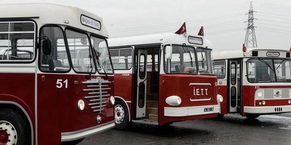 �ETT'nin nostaljik ara�lar� yeni y�lda yollarda