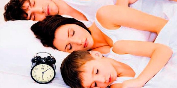 Ebeveyniyle uyuyan bebekte astm riski