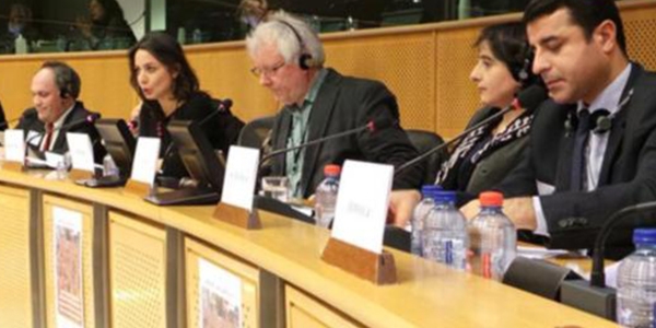 Demirta�: Ulus devlet kurmak istemiyoruz