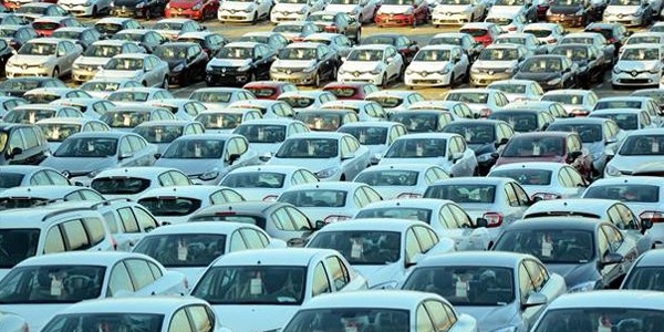 Otomotiv sektörü ipten dönmüş
