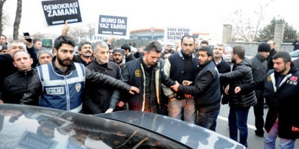 14 Aral�k operasyonu b�yle ba�lam��