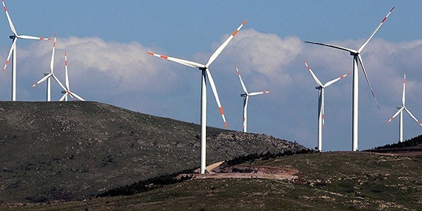Rüzgar santrallerinde elektrik üretimi arttı