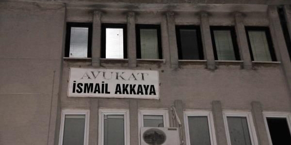 Avukata bürosunda silahlı saldırı
