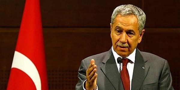 Arınç: Tutuksuz yargılanmalılar