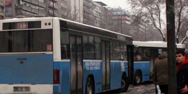 Halk otobüsünün çarptığı çocuk öldü