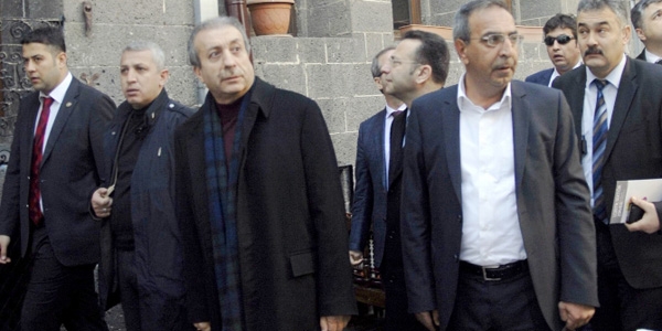 Bakan Eker'den Diyarbakır olaylarına ilişkin açıklama