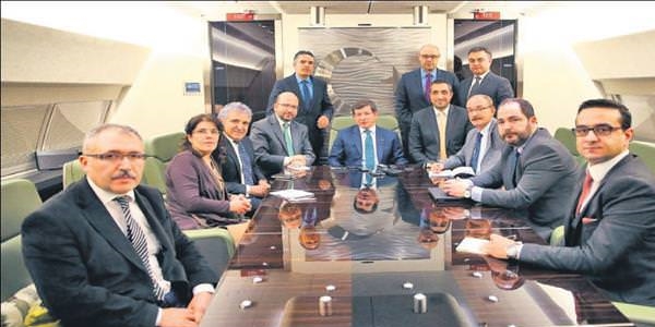 Davutoğlu: Kara propaganda kuşatmasındayız