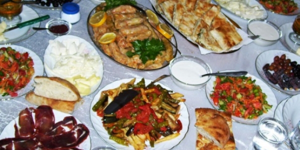 Yeni yıl akşamı beslenmeye dikkat