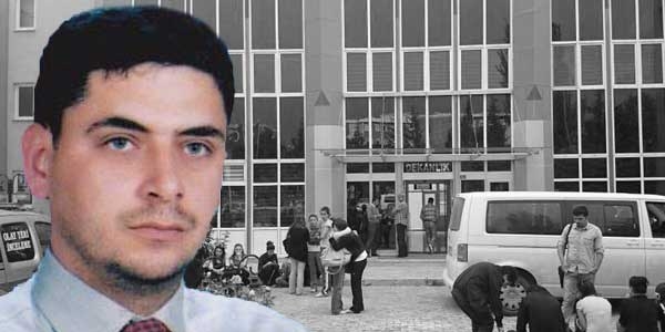 �ld�rd��� ��retim �yesinin montunu giyerek ka�m��