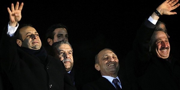 Yüce Divan'la ilgili Ak Parti'de üç eğilim