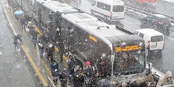 Yağış, yarın İstanbul'u terk edecek
