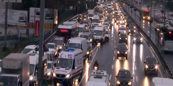 İstanbul'da yılbaşı trafiği
