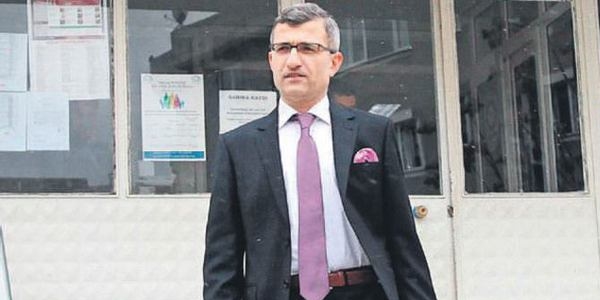 17 - 25 Aral�k savc�lar�n�n uzakla�t�rma s�releri �� ay