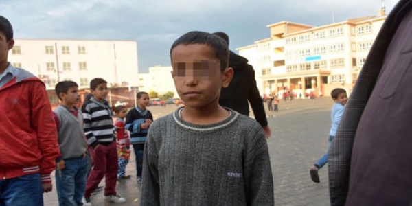 Şaka yapan öğrenciye dayak!