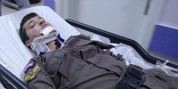 Yaralı astsubay önce askerini sordu