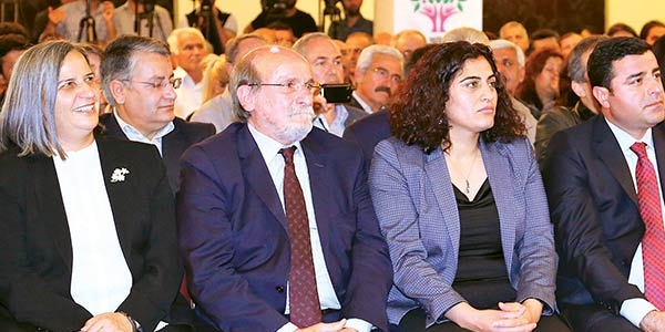 HDP'de kim gidecek, kim kalacak?