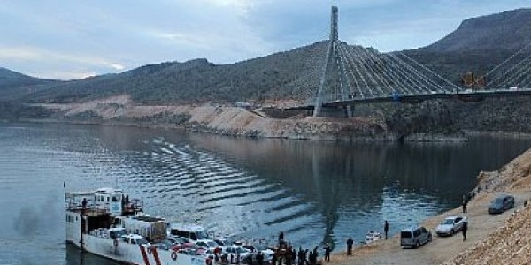En büyük 3. köprünün son kaynağını Bakan Elvan yapacak