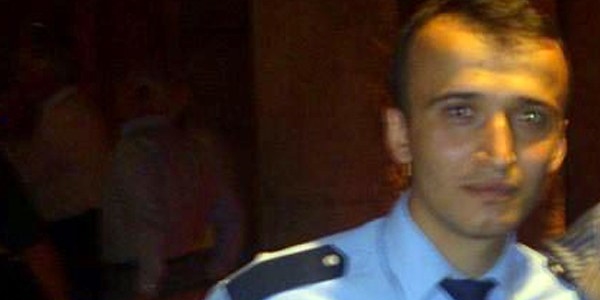 Şehit polis atanamayan fizik öğretmeniydi