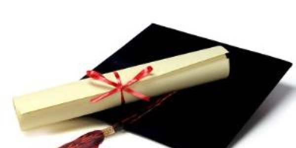Paralelciler 30 yaşında nasıl profesör oluyor?