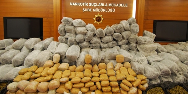Narkotik 2014'ün faturasını çıkardı