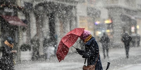 Kar yağışı bu gece İstanbul'u terk ediyor
