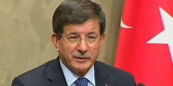 Davutoğlu'ndan Paris'e hareketi öncesi açıklama