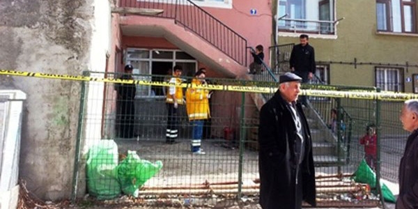 Öğretmen adayı sobadan sızan gazdan zehirlendi