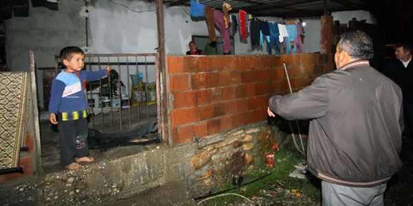 Esen 1 Barajı taştı: 15 ev boşaltıldı