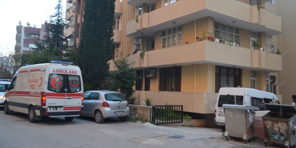 Emekli öğretmen intihar etti