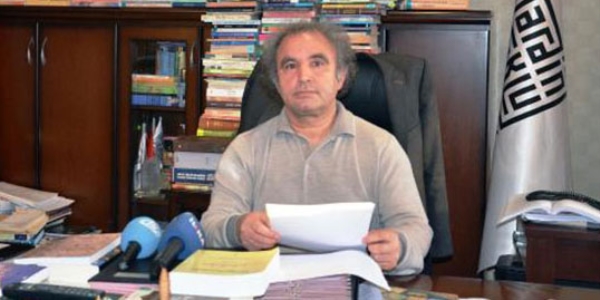 Rektör Yardımcısı istifa etti