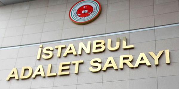 İki Cumhuriyet gazetesi yazarına soruşturma