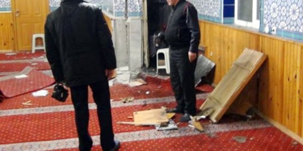 Camide su ısıtıcısı patladı: 1 ölü