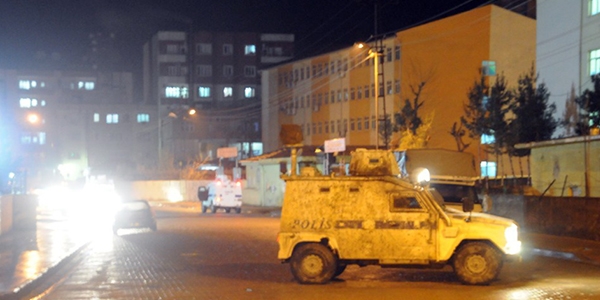 Kaymakamlık binasına roketli saldırı
