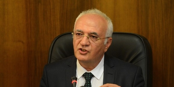 Milletvekillerine trafikte geçiş üstünlüğü