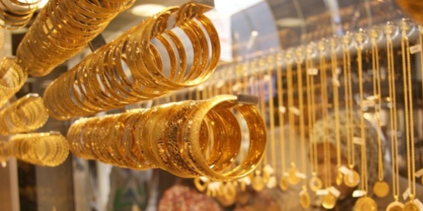 Gram alt�n 10 ay�n zirvesinde