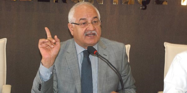 AK Partili vekil: Paralel yapı bana mail attı