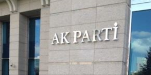 Ak Parti'de parola yeni bir anayasa!