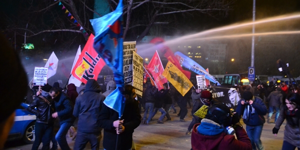 Ba�kent'te polis m�dahalesi